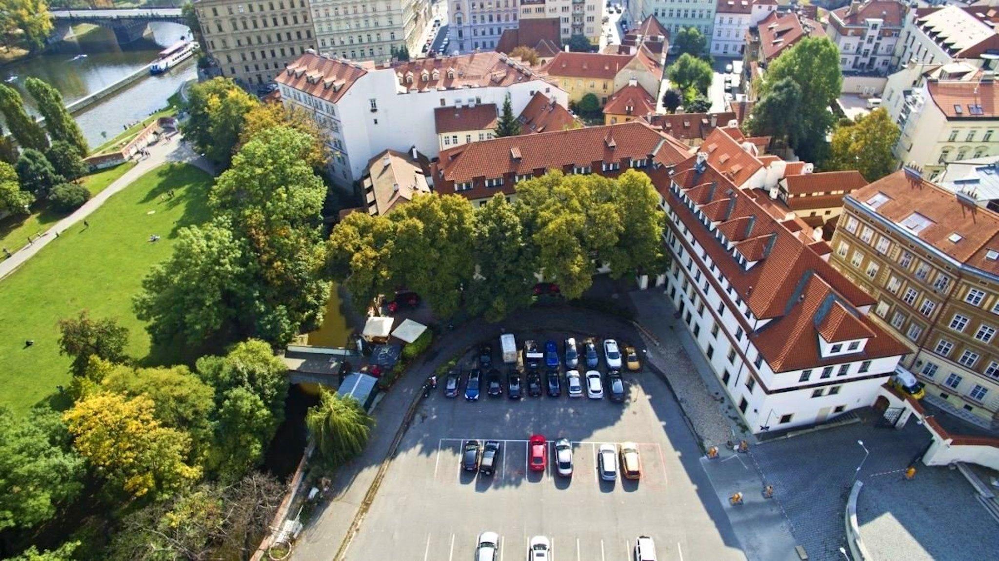 Pytloun Old Armoury Hotel Prague Online Reservations